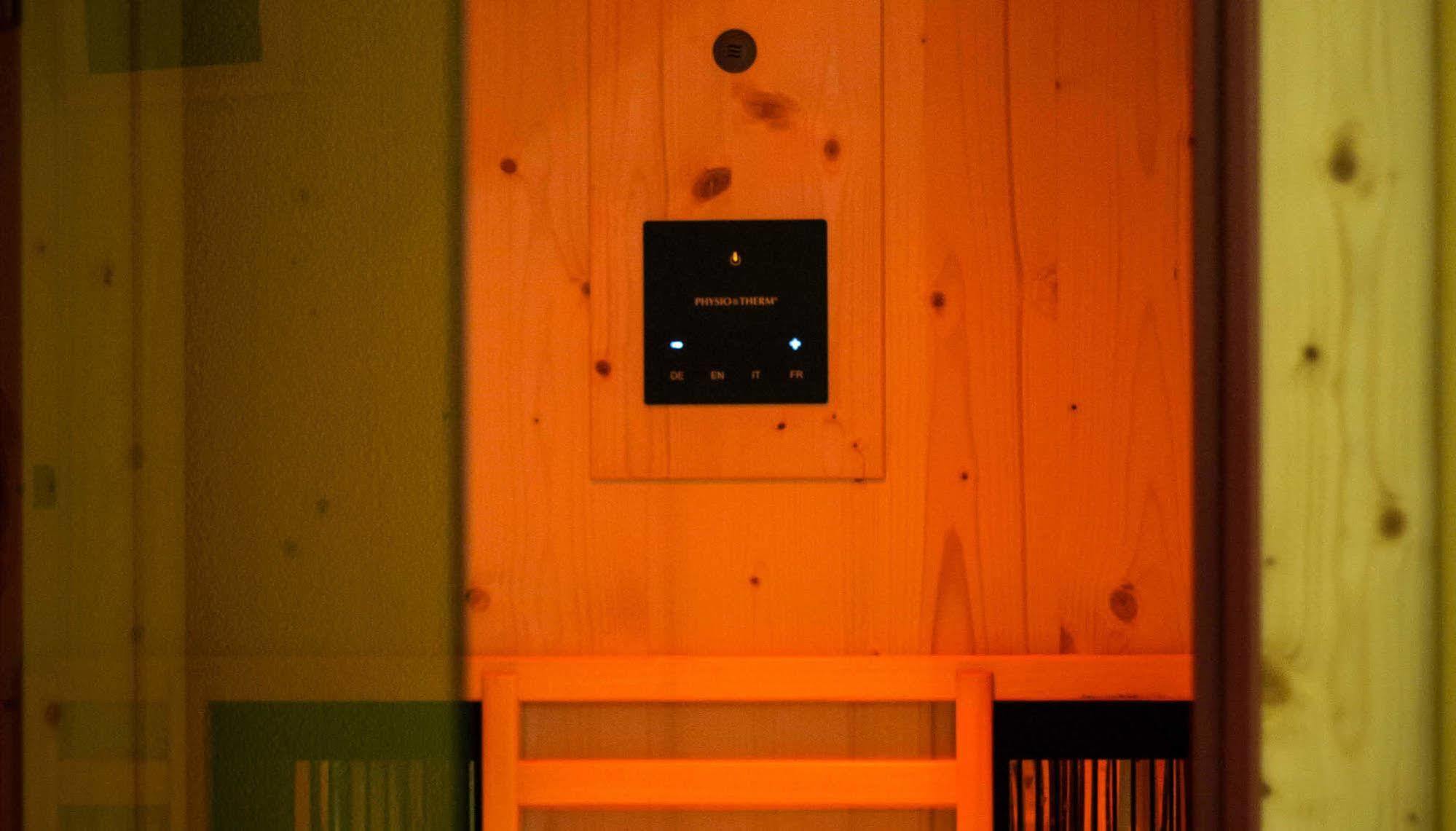 Bed and Breakfast Berghof Garni - The Dom Collection Saas-Fee Esterno foto